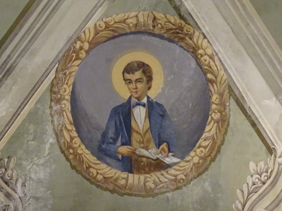 Fresco de Domingo Savio en la iglesia de San Giuseppe, Pallanza (Italia)
